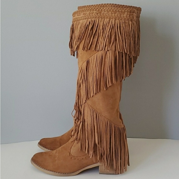 Not Rated Shoes - Not Rated Witty Giddy Camel Suede Fringe Boots